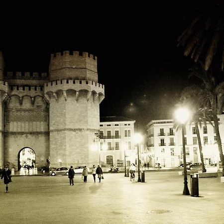 Valenciaflats Torres De Serrano Exterior photo